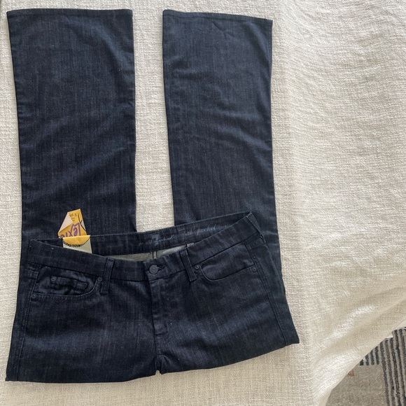 7 For All Mankind Dark Indigo Boot Cut Jeans - Picture 1 of 8